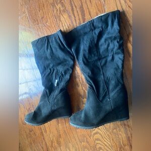 JG Wedges knees Black Boots Size 11